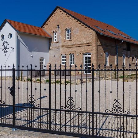 Magtar Villa Boly Екстер'єр фото